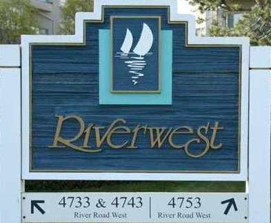 River West 4743 RIVER V4K 1R9