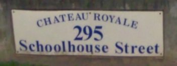 Chateau Royale 295 SCHOOLHOUSE V3K 6X5