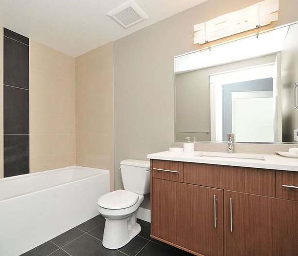 740 Travino Lane, Saanich, BC V8Z 0A4, Canada Bathroom!