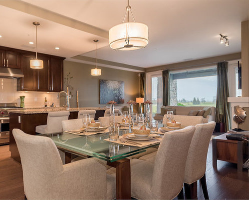 5011 Springs Boulevard, Tsawwassen, BC V4M 0A5, Canada Dining Area!