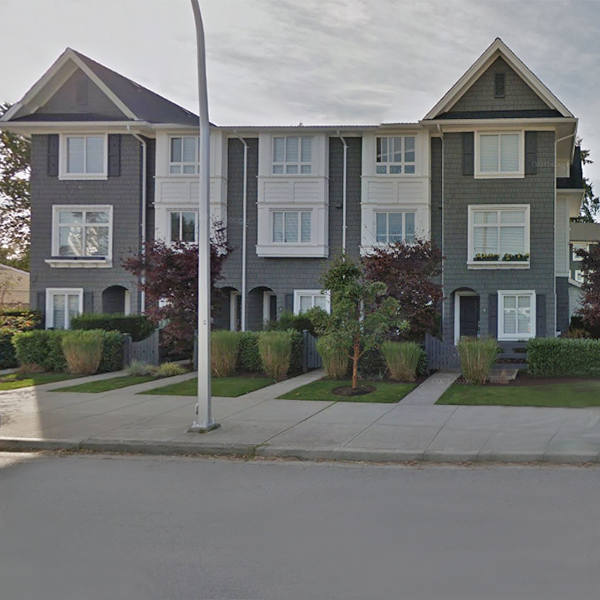 Sunnyside - 2487 156th St, Surrey, BC - Building exterior!
