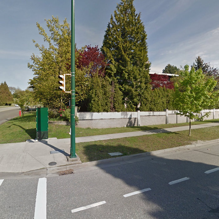 468 West 33rd Ave, Vancouver, BC V5Y 2M5, Canada Site!