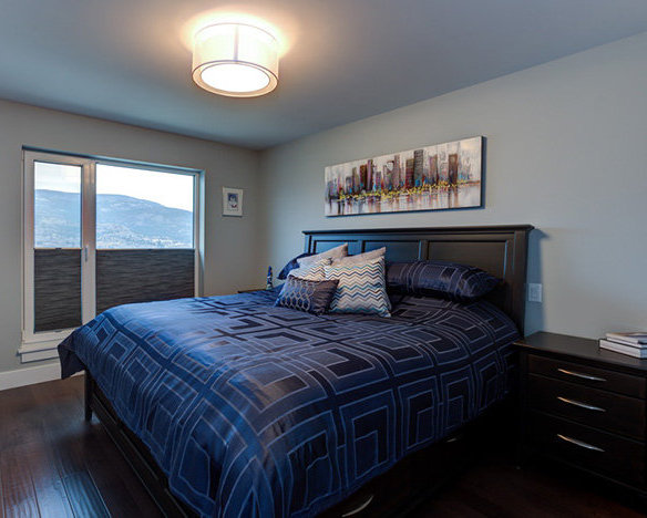 501 Skaha Hills Dr, Penticton, BC V2A 0A9, Canada Bedroom!