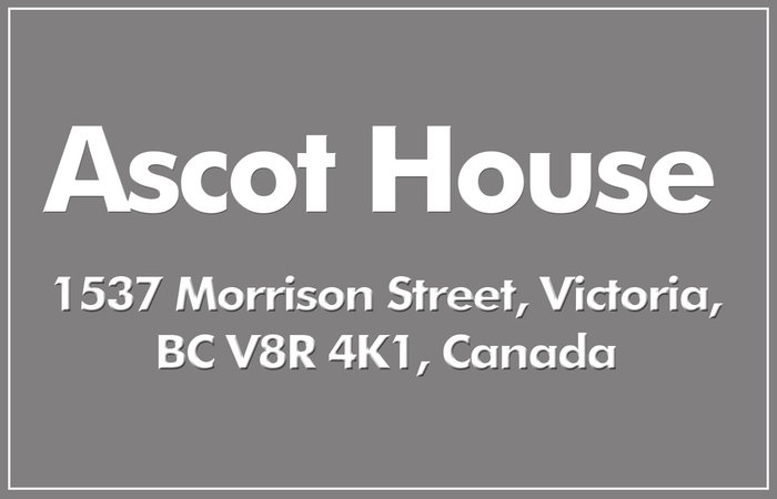 Ascot House 1537 Morrison V8R 4K1
