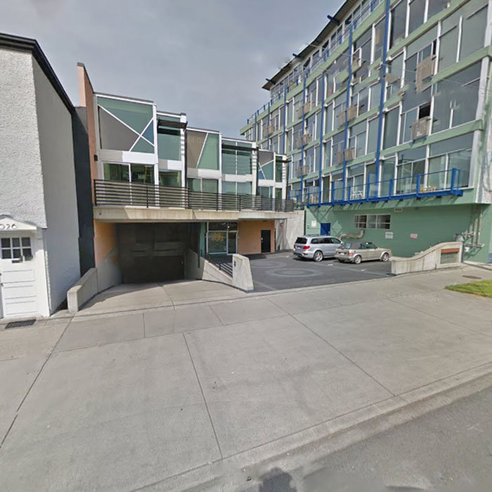 1030 Meares Street, Victoria, BC V8V 5A5, Canada Street View!
