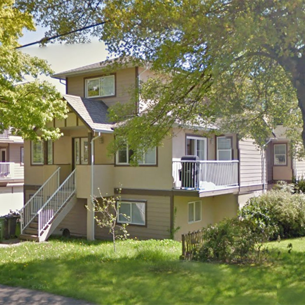 Balfour Gardens - 3199 Balfour Ave.!