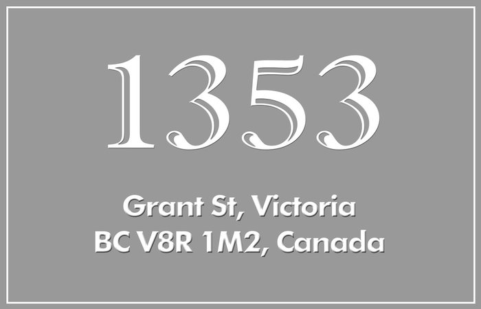 1353 Grant 1353 Grant V8R 1M2