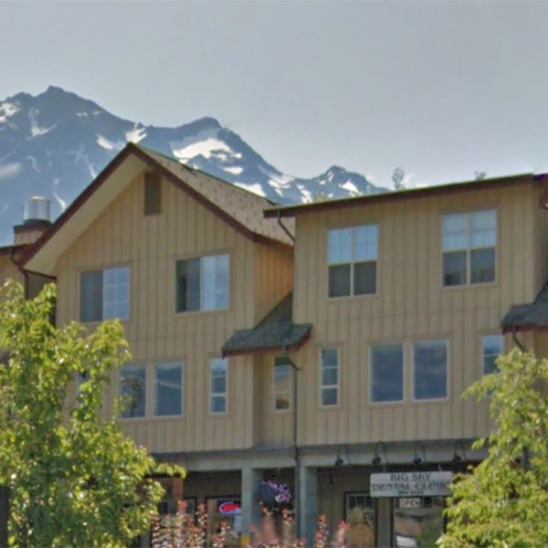 1436 Portage Rd, Pemberton, BC!