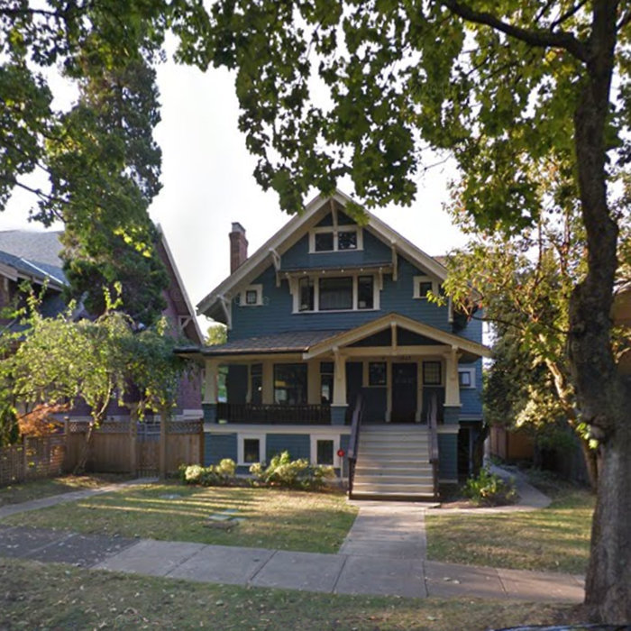 1865 W 13th Ave, Vancouver, BC V6J 2H4, Canada  Street View!