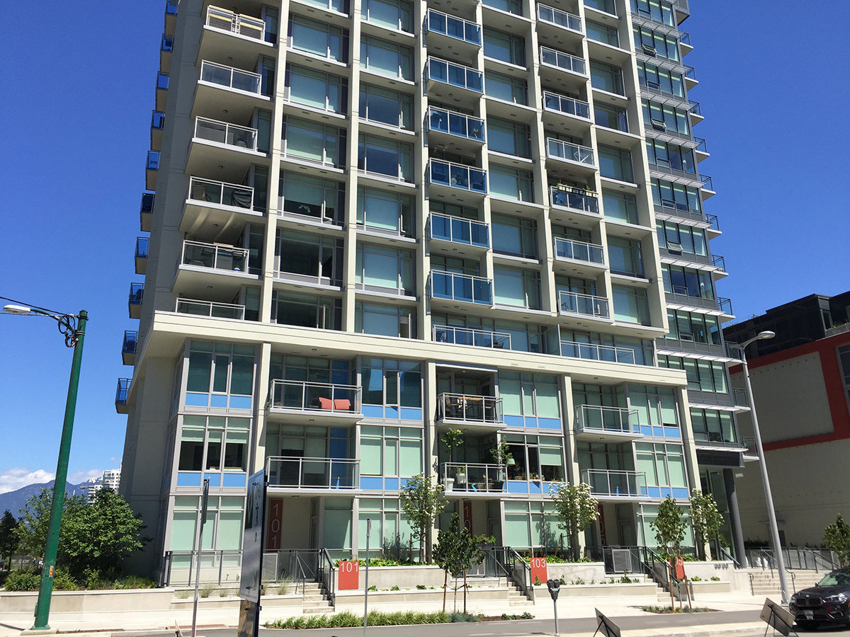 Meccanica Condos!