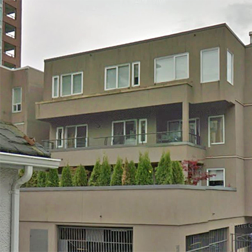 118 E 2 St, North Vancouver, BC!