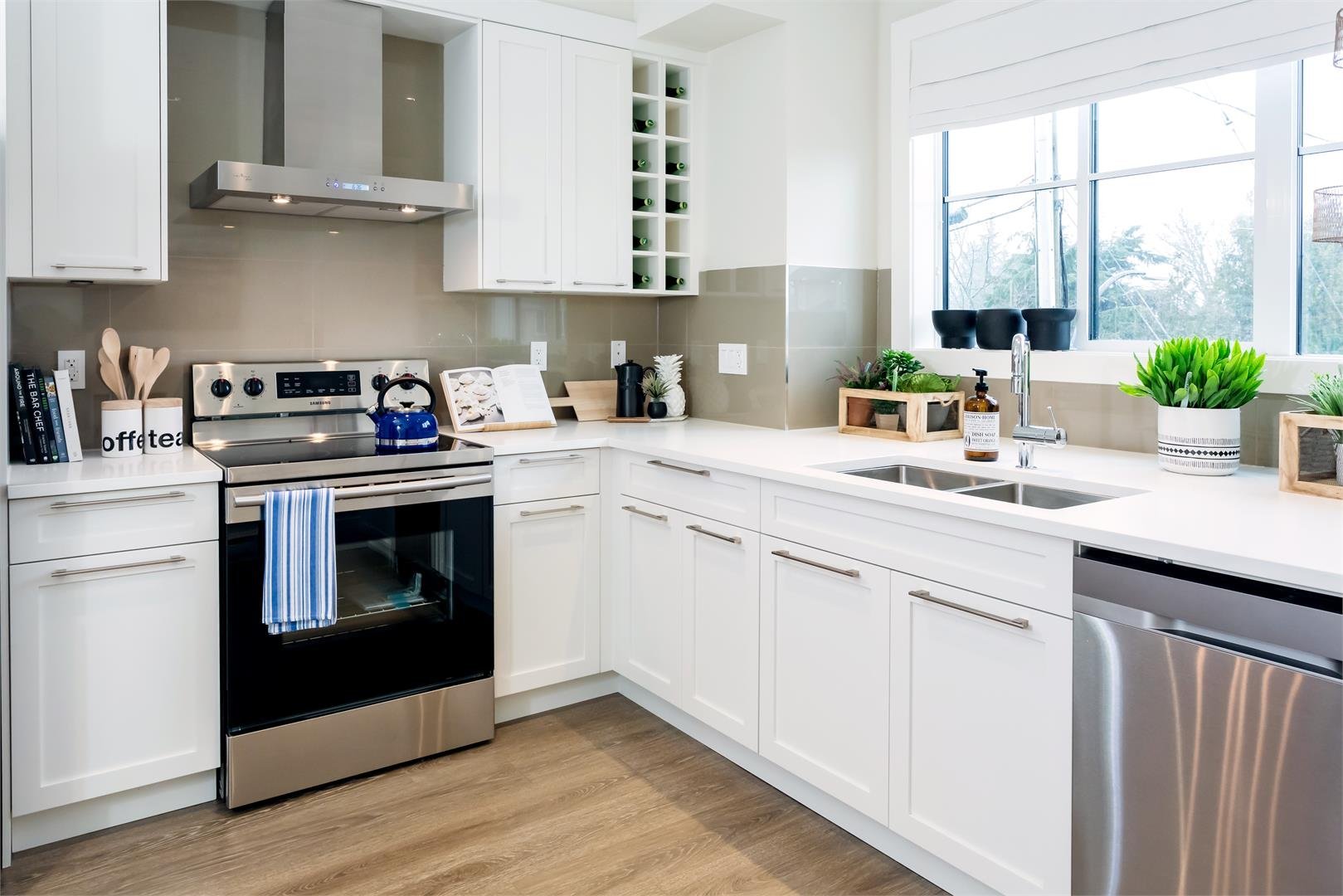 Archstone Rockridge - Display!