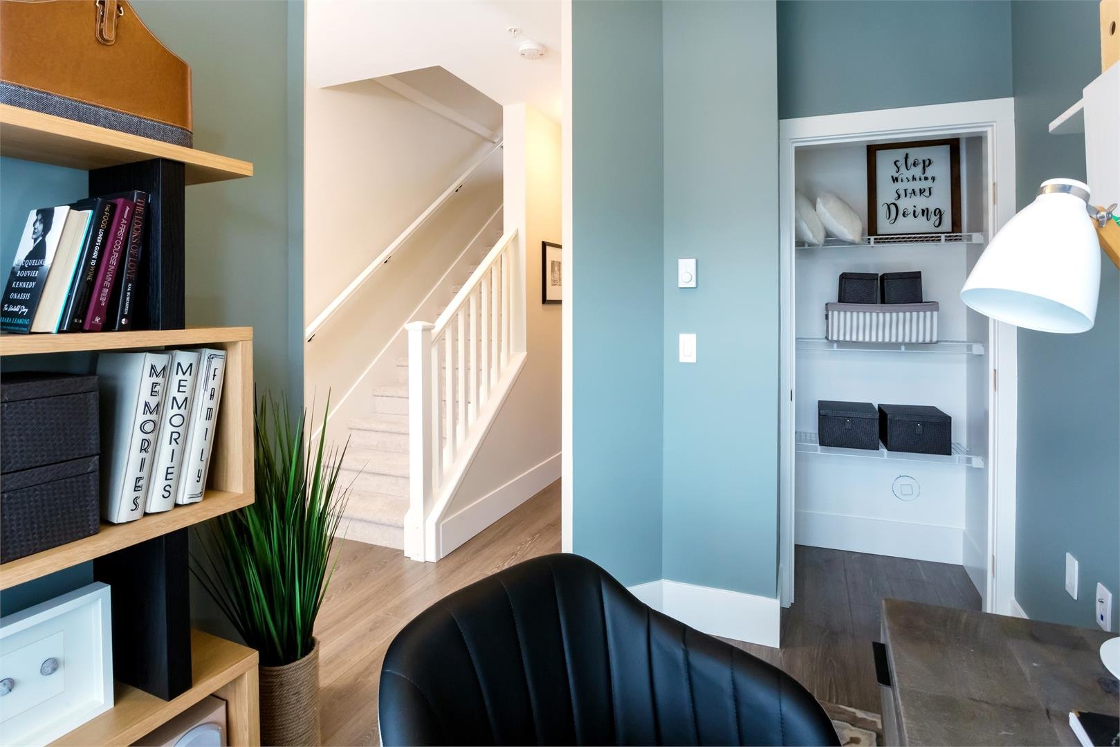 Archstone Rockridge - Display!