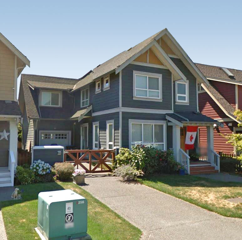 228 Holly Avenue, New Westminster, BC!