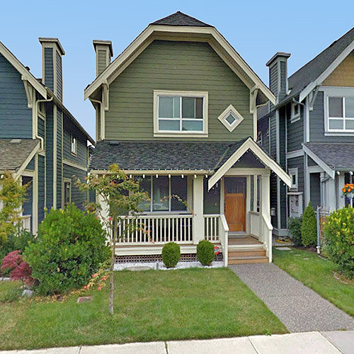 231 Holly Avenue, New Westminster, BC!