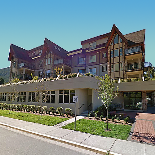 Lakehill Villas - 298 Lillooet Rd, Harrison Hot Springs, BC!