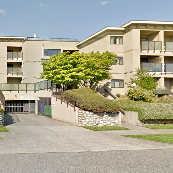 Harbourside Terrace - 140 E 4 St, North Vancouver, BC!