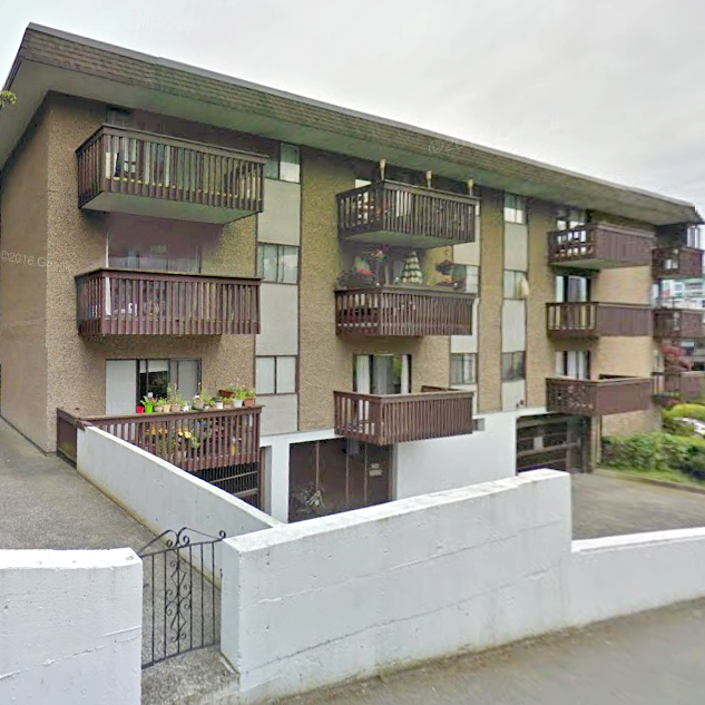 Excelsior House - 120 E 4 St, North Vancouver, BC!