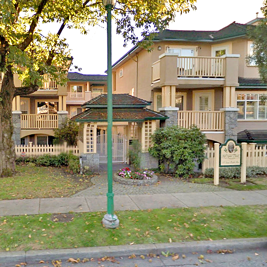 Mcnair Park - 257 E Keith Rd, North Vancouver, BC!