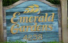 Emerald Gardens 4238 BOND V5H 1G4