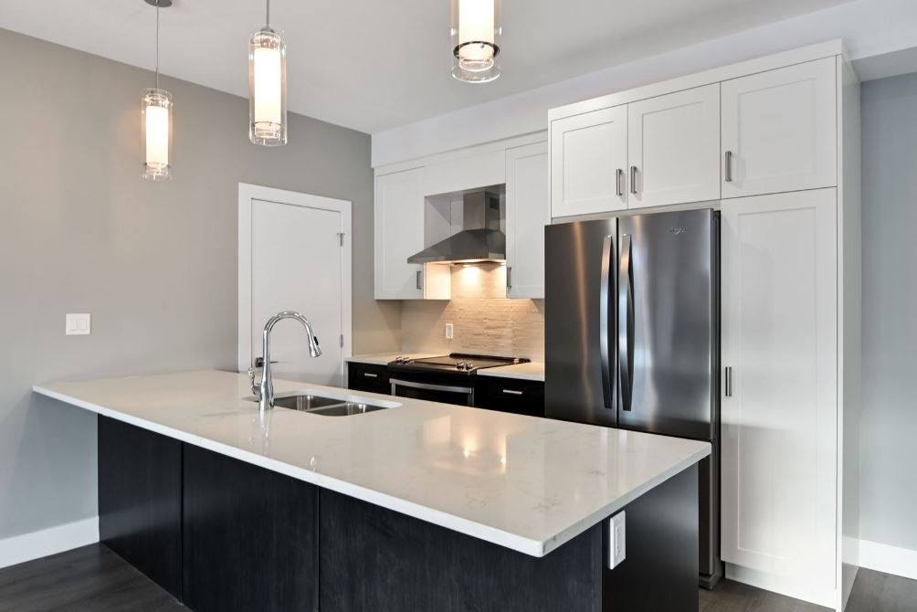 Gellatly Parc - 4215 Gellatly Road!