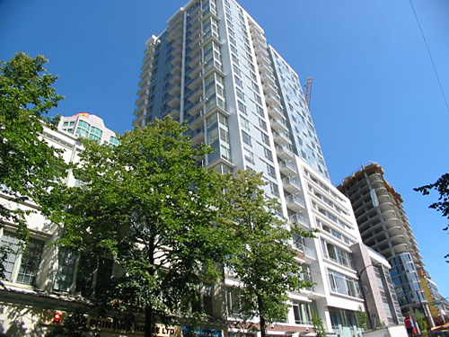 Main Image for Raffles, 821 Cambie