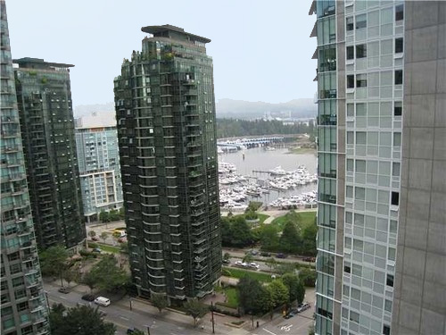 Main Image for Pointe Claire, 1238 Melville
