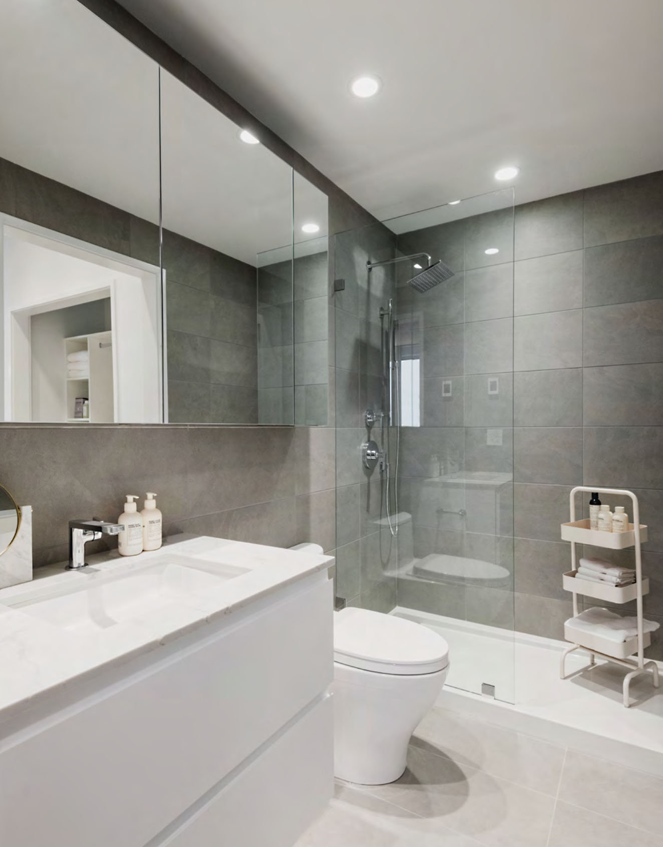 The amazing Brentwood (Tower 6) 1750 Willingdon Ave - Burnaby - Display Photo!