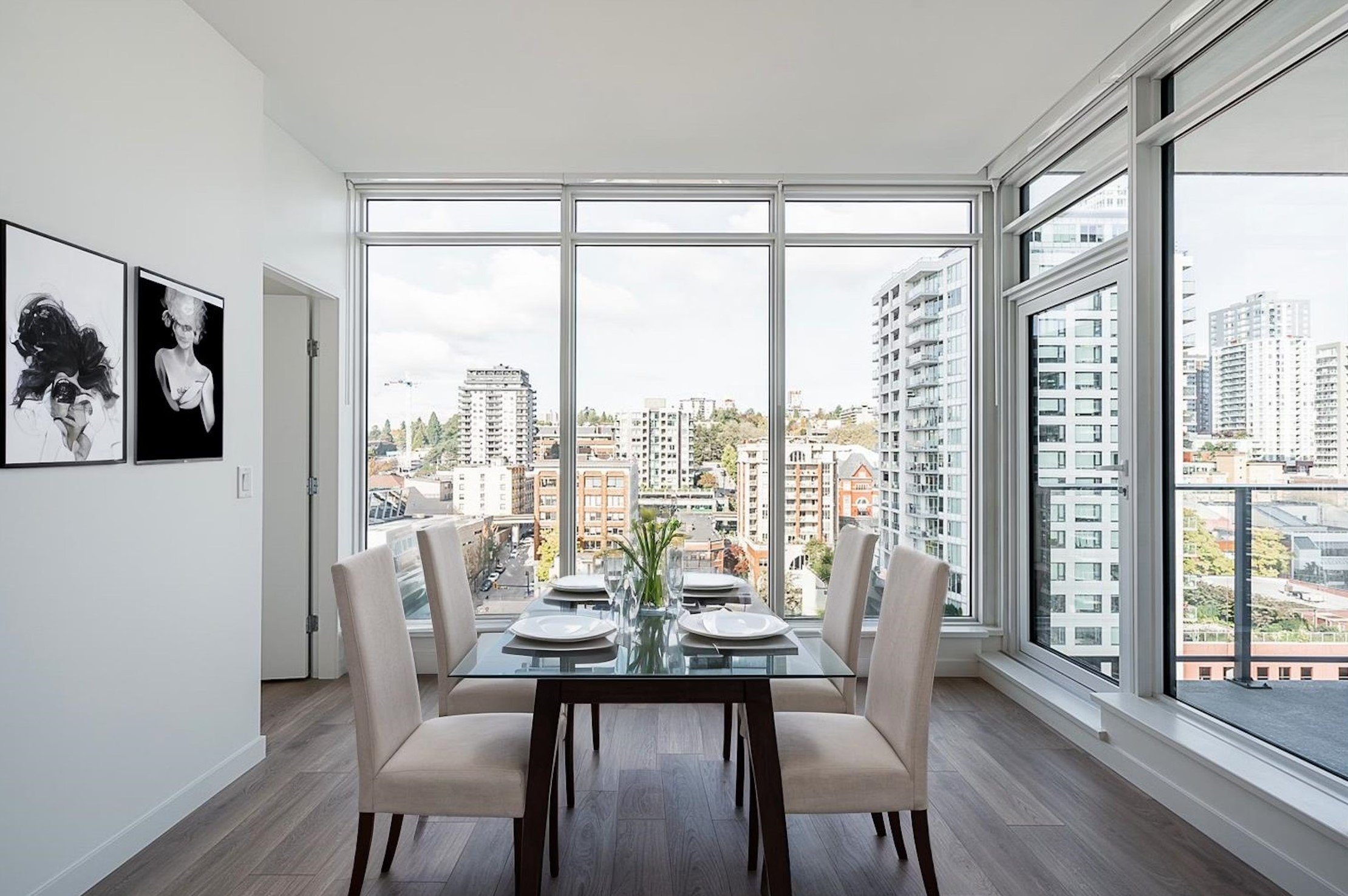 680 Quayside Dr - Pier West  - New Westminster!