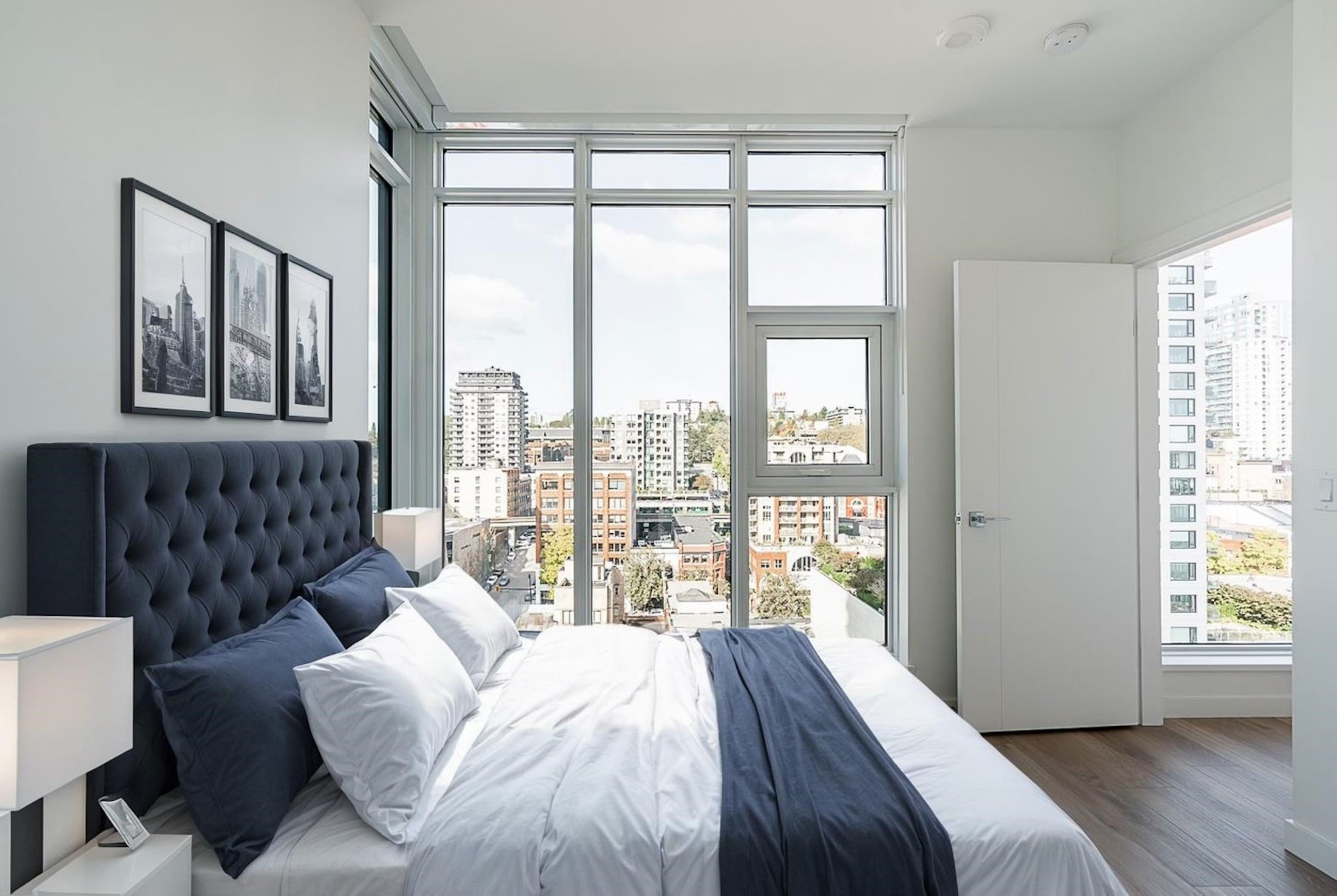 680 Quayside Dr - Pier West  - New Westminster!