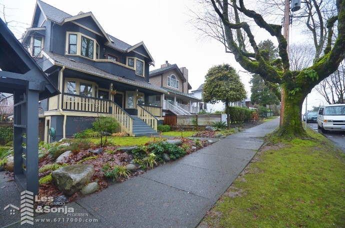  47 W 13TH Ave, Vancouver - photo by Pixilink Solutions