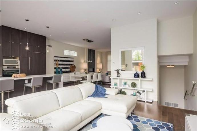 2812 W 12TH Ave, Vancouver