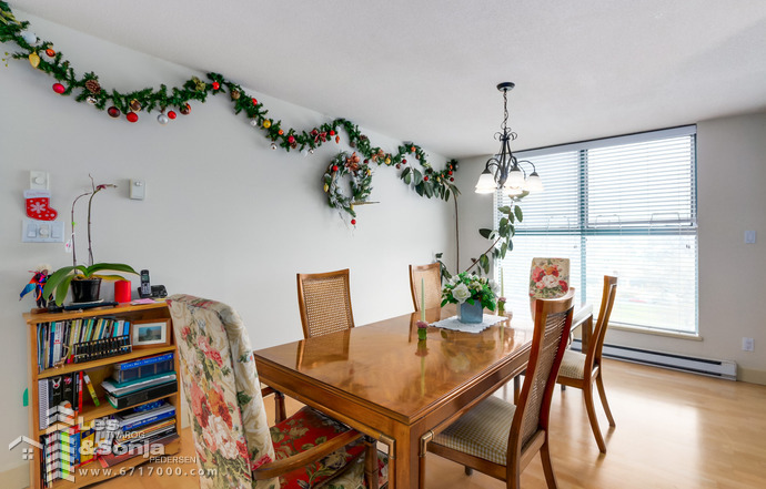 # 604 1159 MAIN Street, Vancouver - photo by Pixilink Solutions