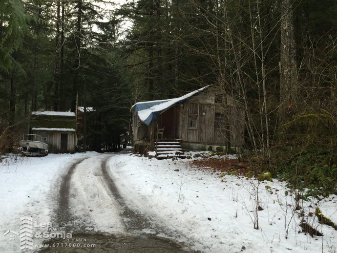 cabin is north of property line a.jpg