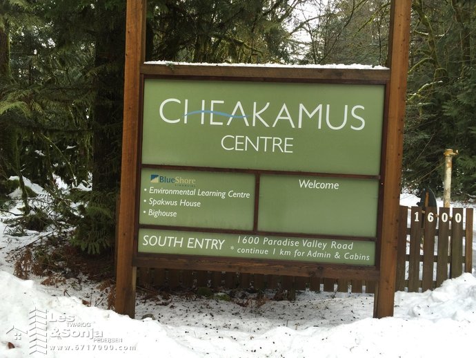 chakamus sign a.jpg