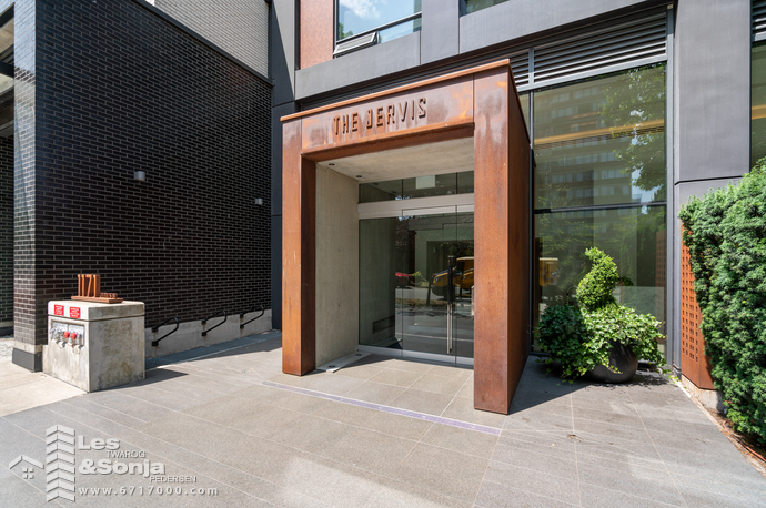 1101 1171 jervis st vancouver 06.jpg