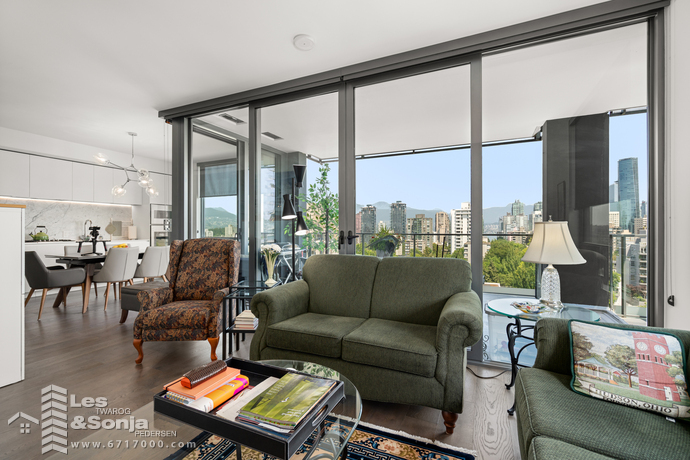1101 1171 jervis st vancouver 13.jpg